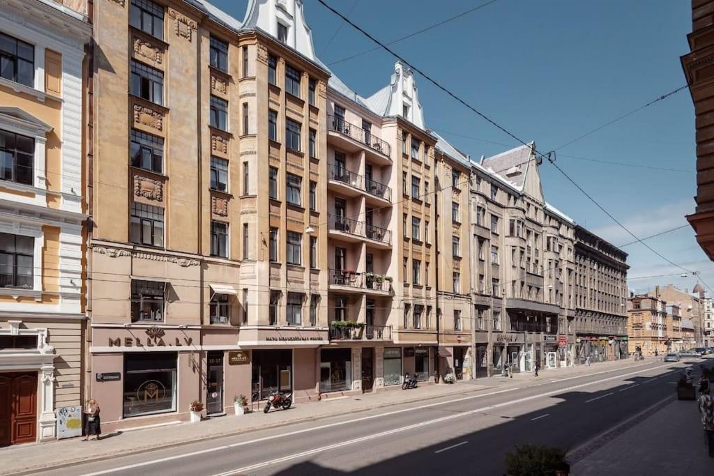 Central & Functional Studio Riga Eksteriør billede